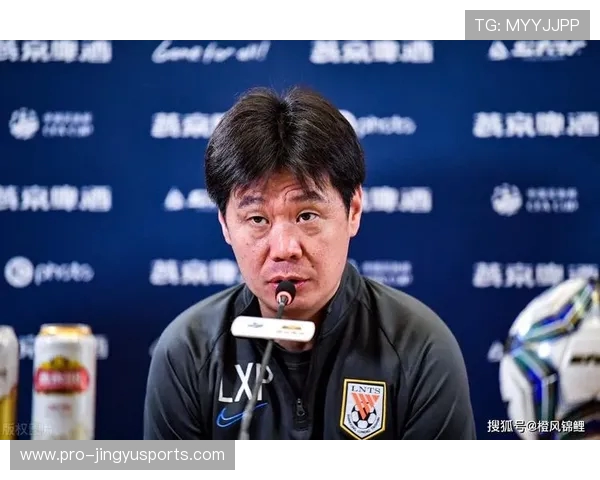 李霄鹏回应比赛节奏问题强调力争奉献精彩表现为球队注入动力 李霄鹏回应比赛节奏问题强调力争奉献精彩表现为球队注入动力